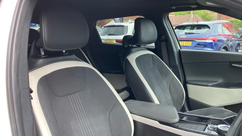 Kia EV6 236kW GT Line S 77.4kWh 5dr AWD Auto Electric Estate